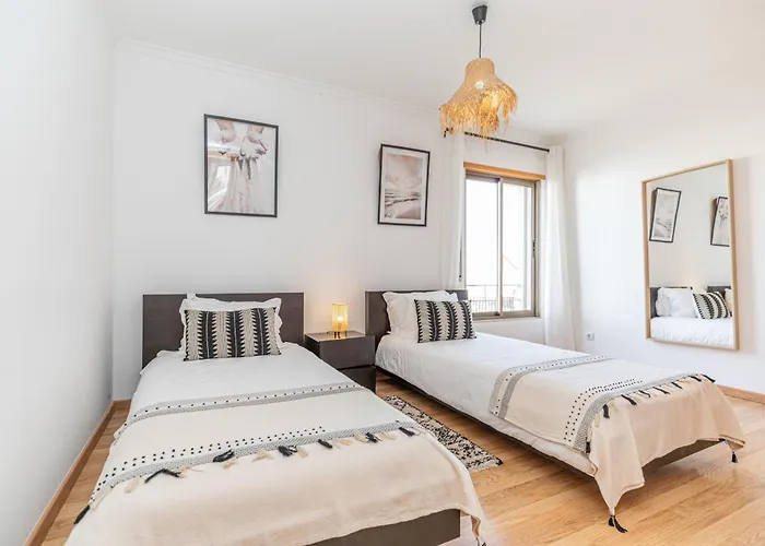 Pepita-tavira Centre, Pool & Garage Apartament